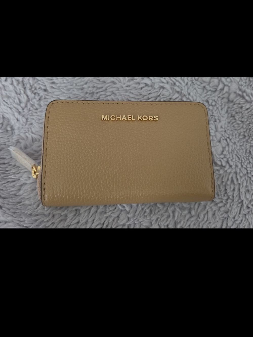 MICHAEL KORS Tan Leather Zip Card Case Wallet